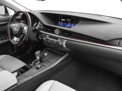 2017 Lexus ES 300h