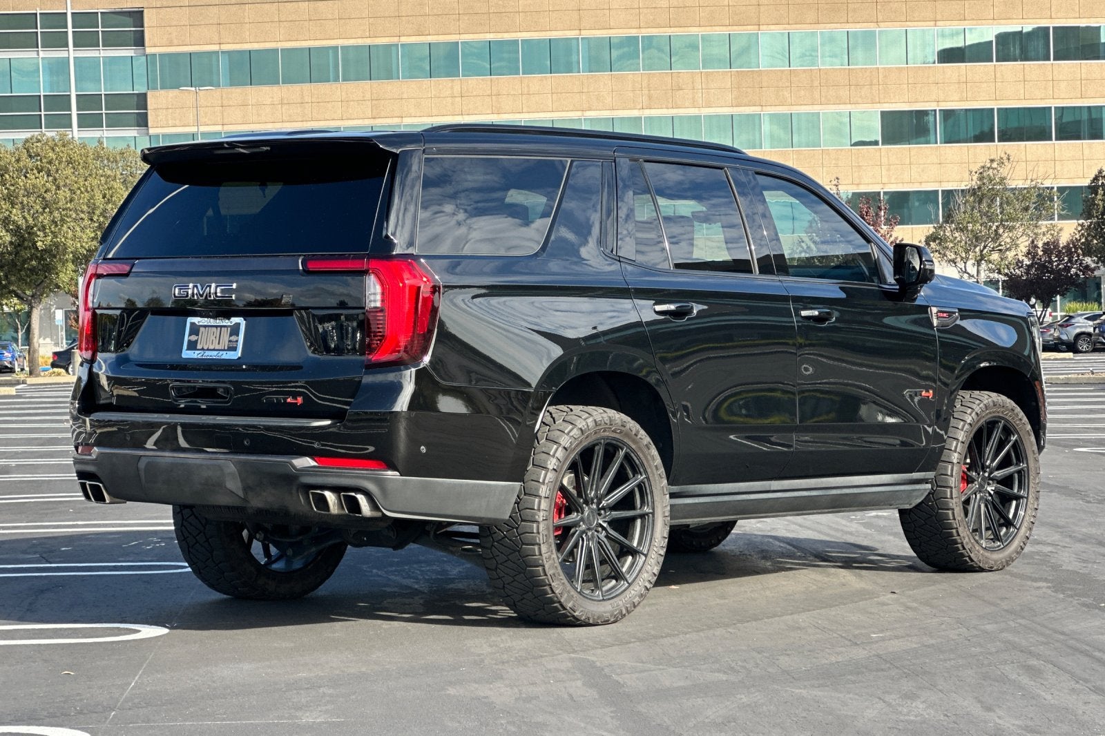 2025 GMC Yukon AT4 Ultimate