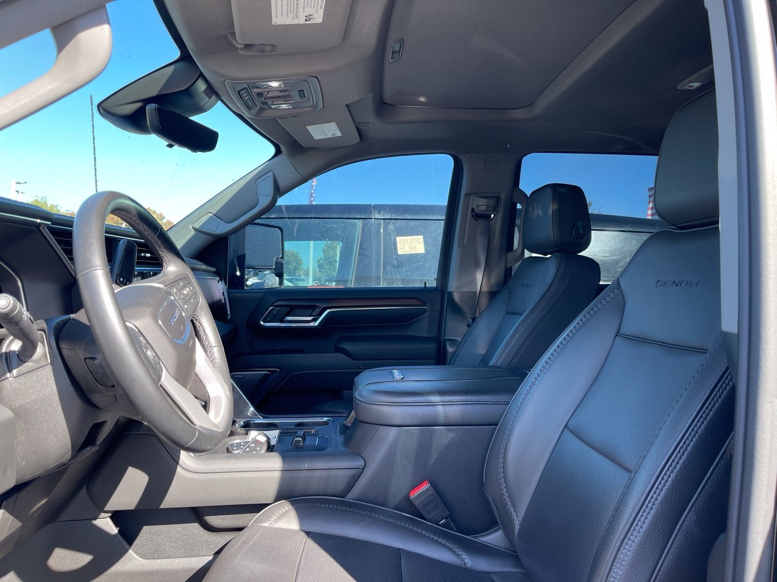 2024 GMC Sierra 2500HD Denali