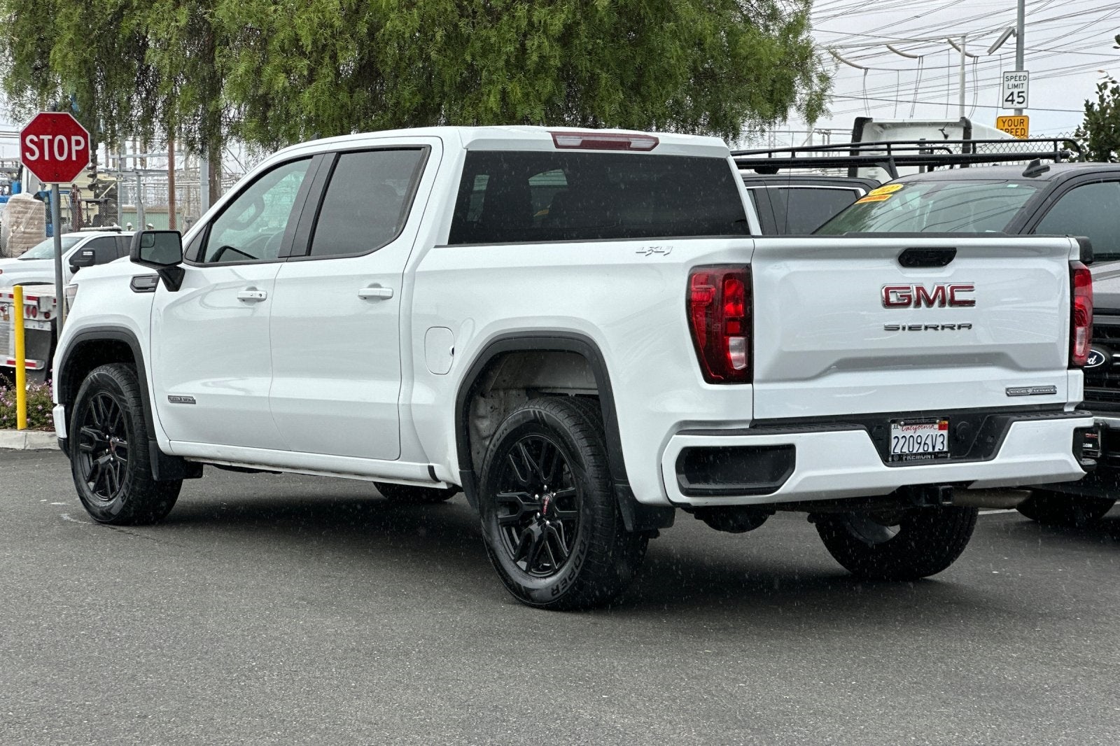2023 GMC Sierra 1500 Elevation