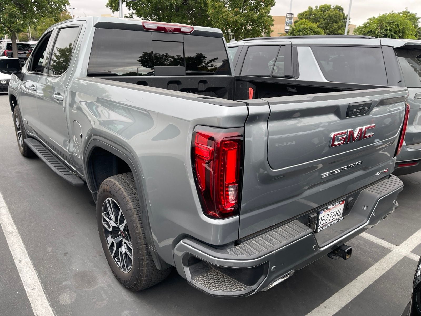 2025 GMC Sierra 1500 AT4
