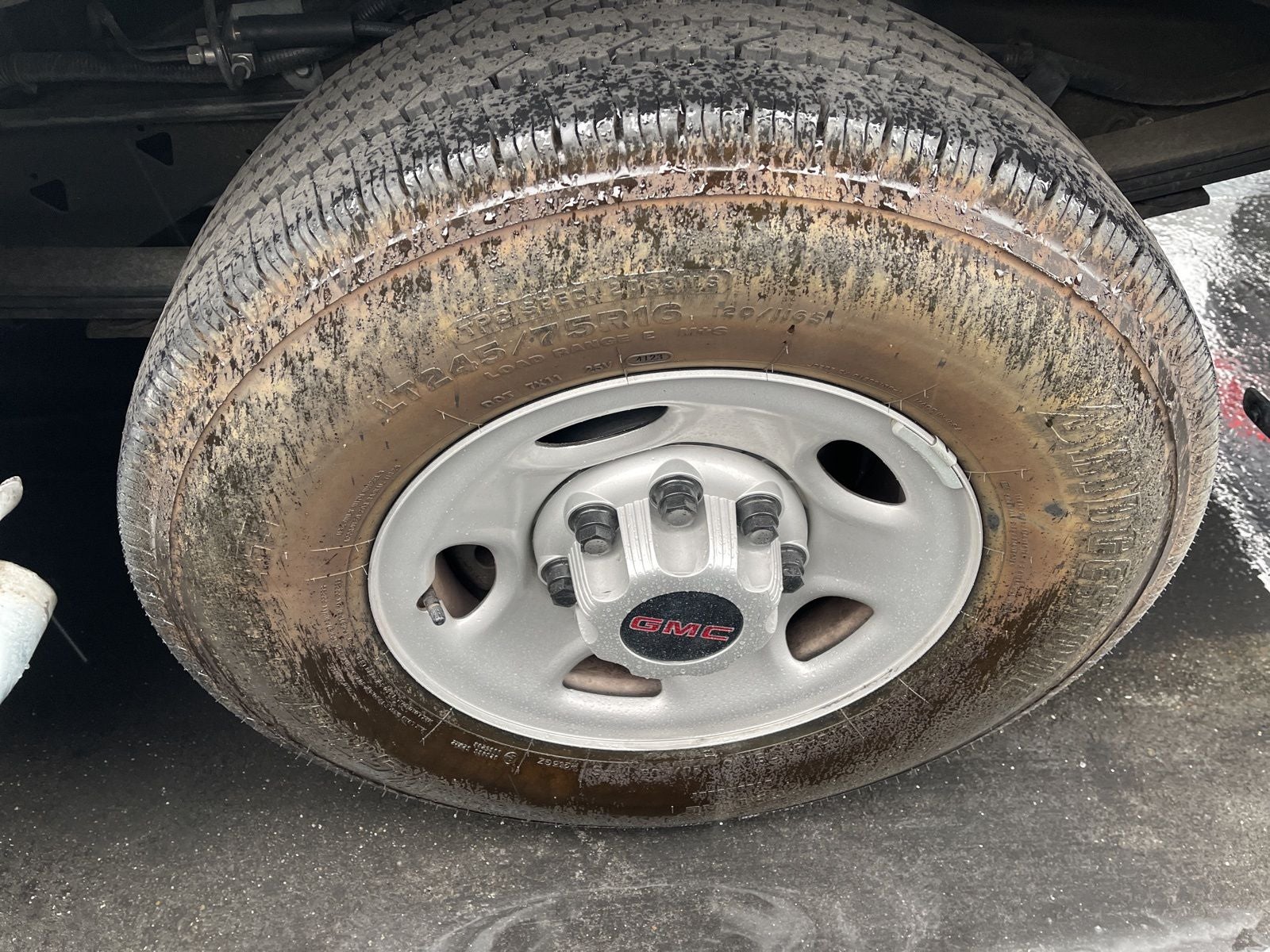 2024 GMC Savana 2500 Work Van