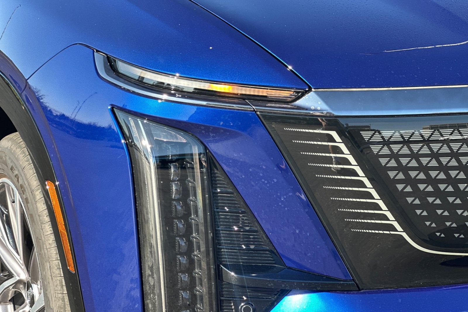 2026 Cadillac VISTIQ Sport