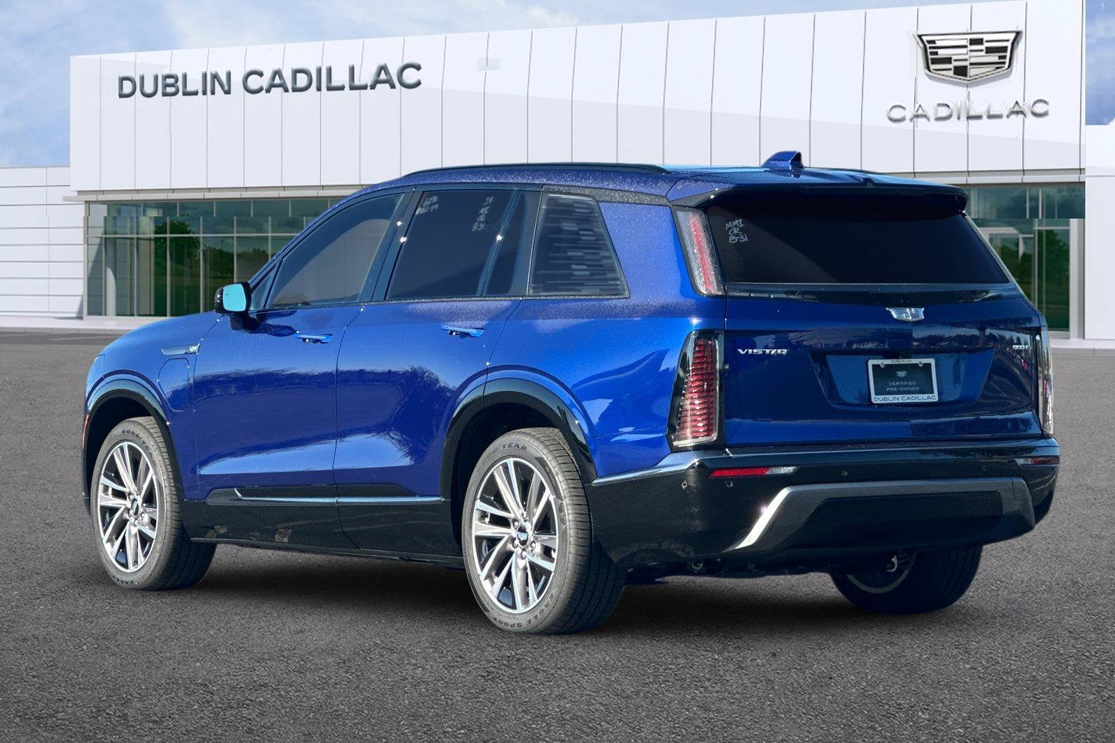 2026 Cadillac VISTIQ Sport