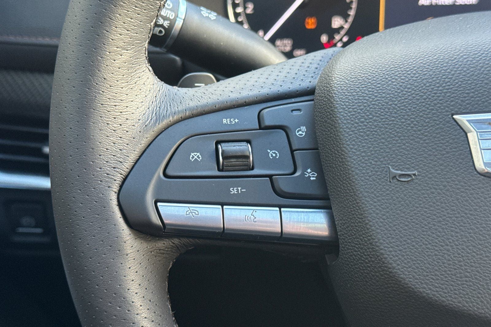 2022 Cadillac XT4 Sport