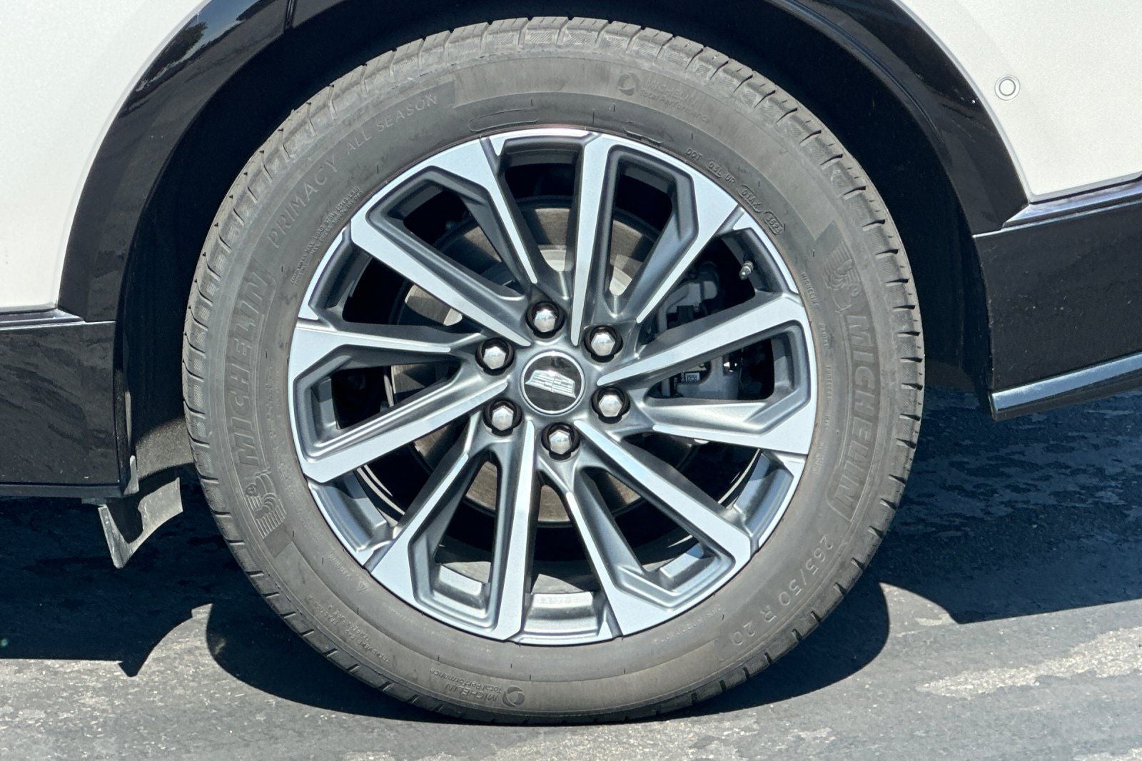 2024 Cadillac LYRIQ Sport