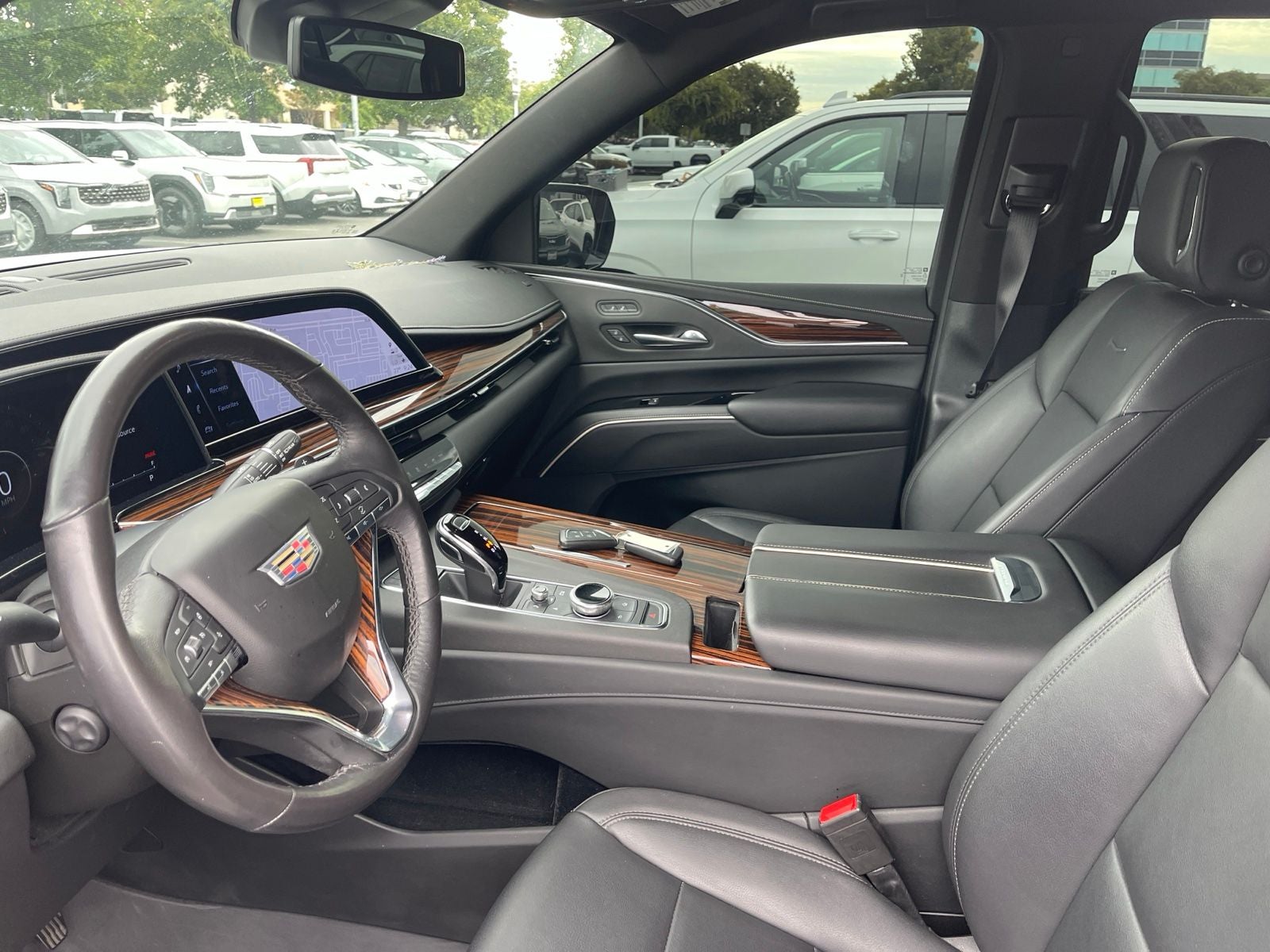 2022 Cadillac Escalade Luxury