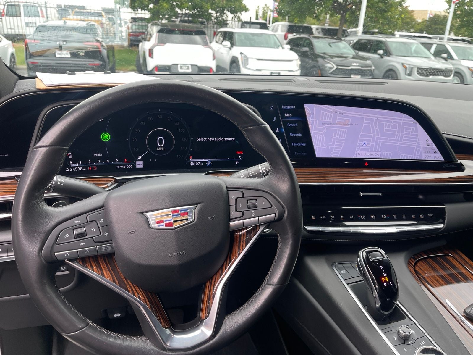2022 Cadillac Escalade Luxury