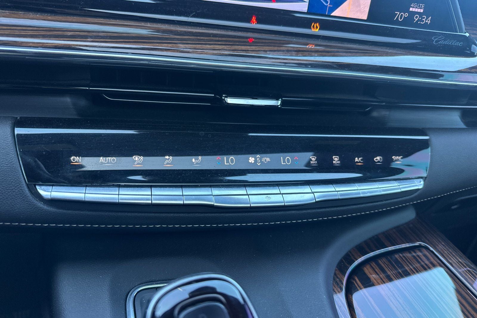 2021 Cadillac Escalade ESV Premium