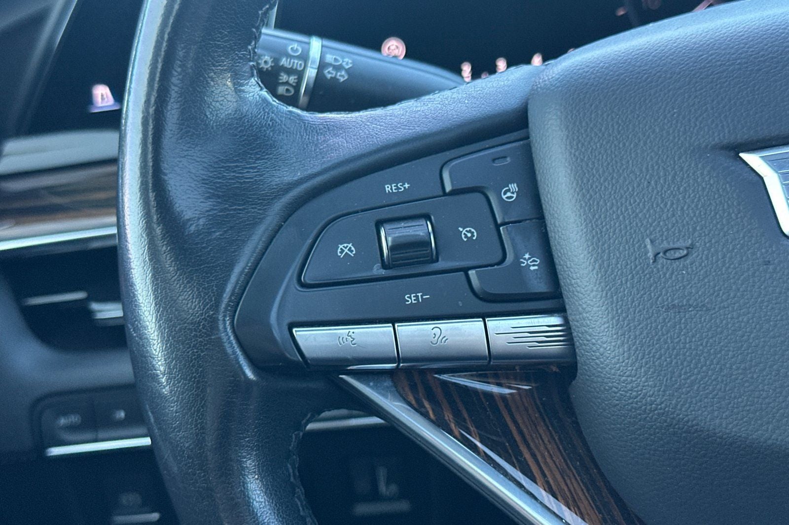 2021 Cadillac Escalade ESV Premium