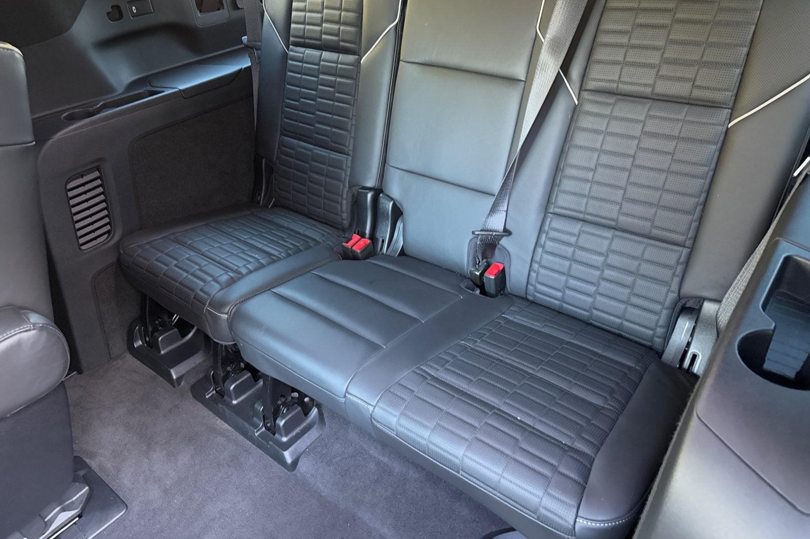 2024 Cadillac Escalade ESV Premium Luxury Platinum