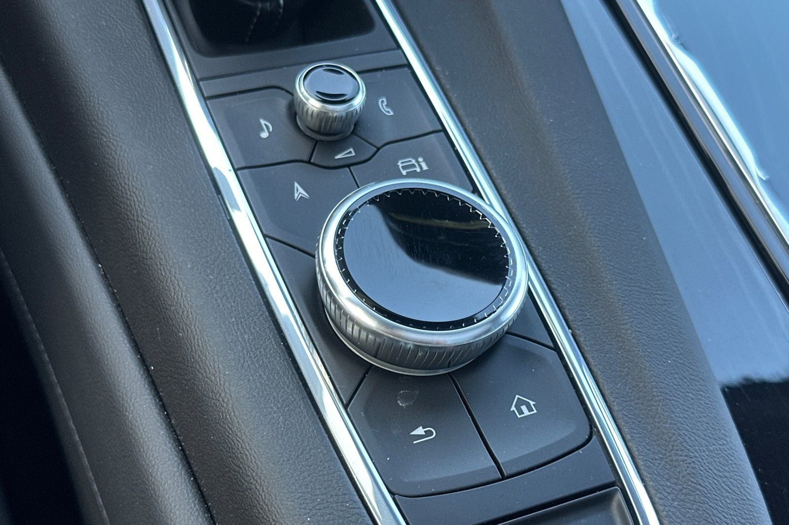 2023 Cadillac Escalade ESV Sport