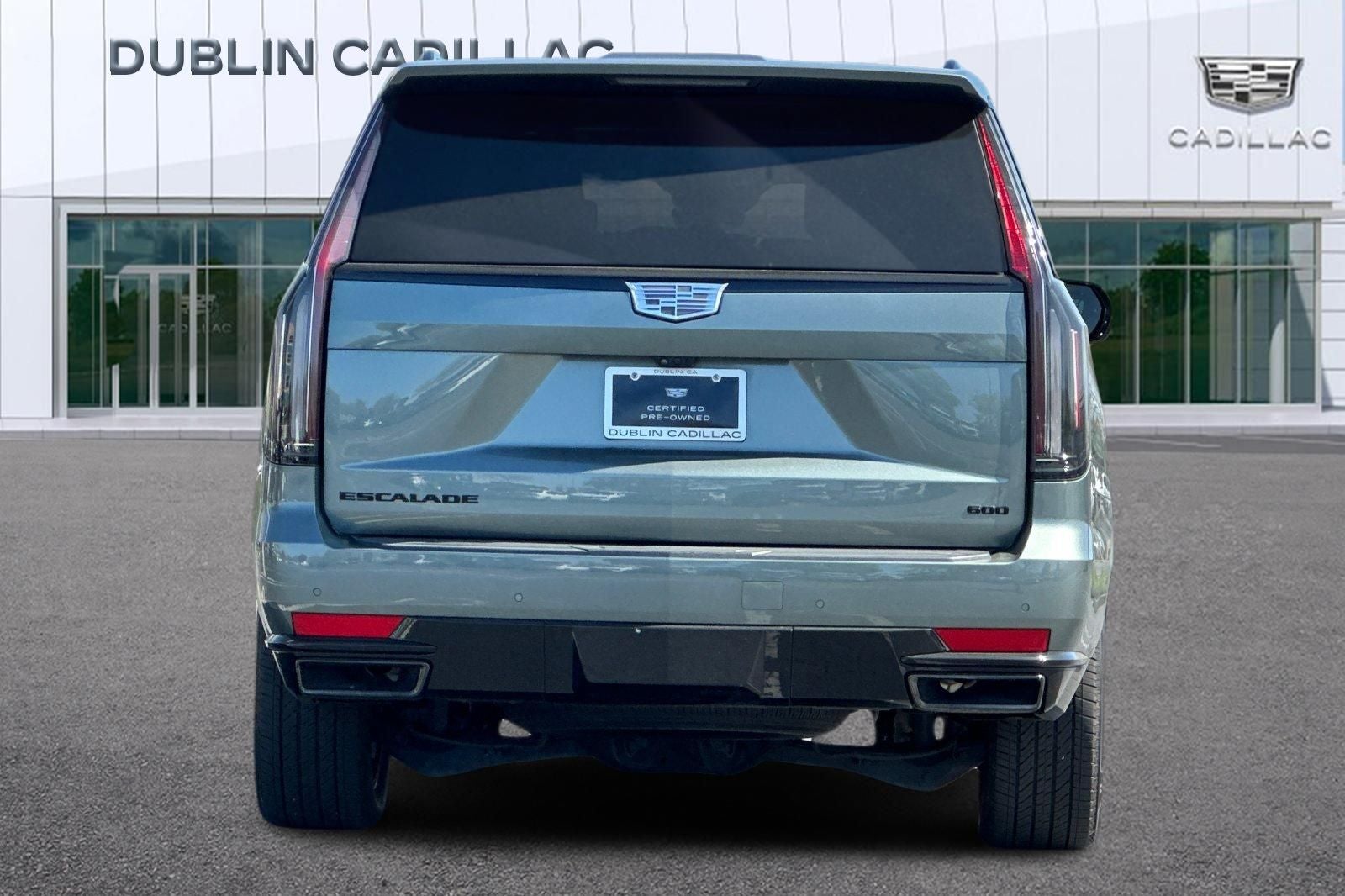2023 Cadillac Escalade ESV Sport