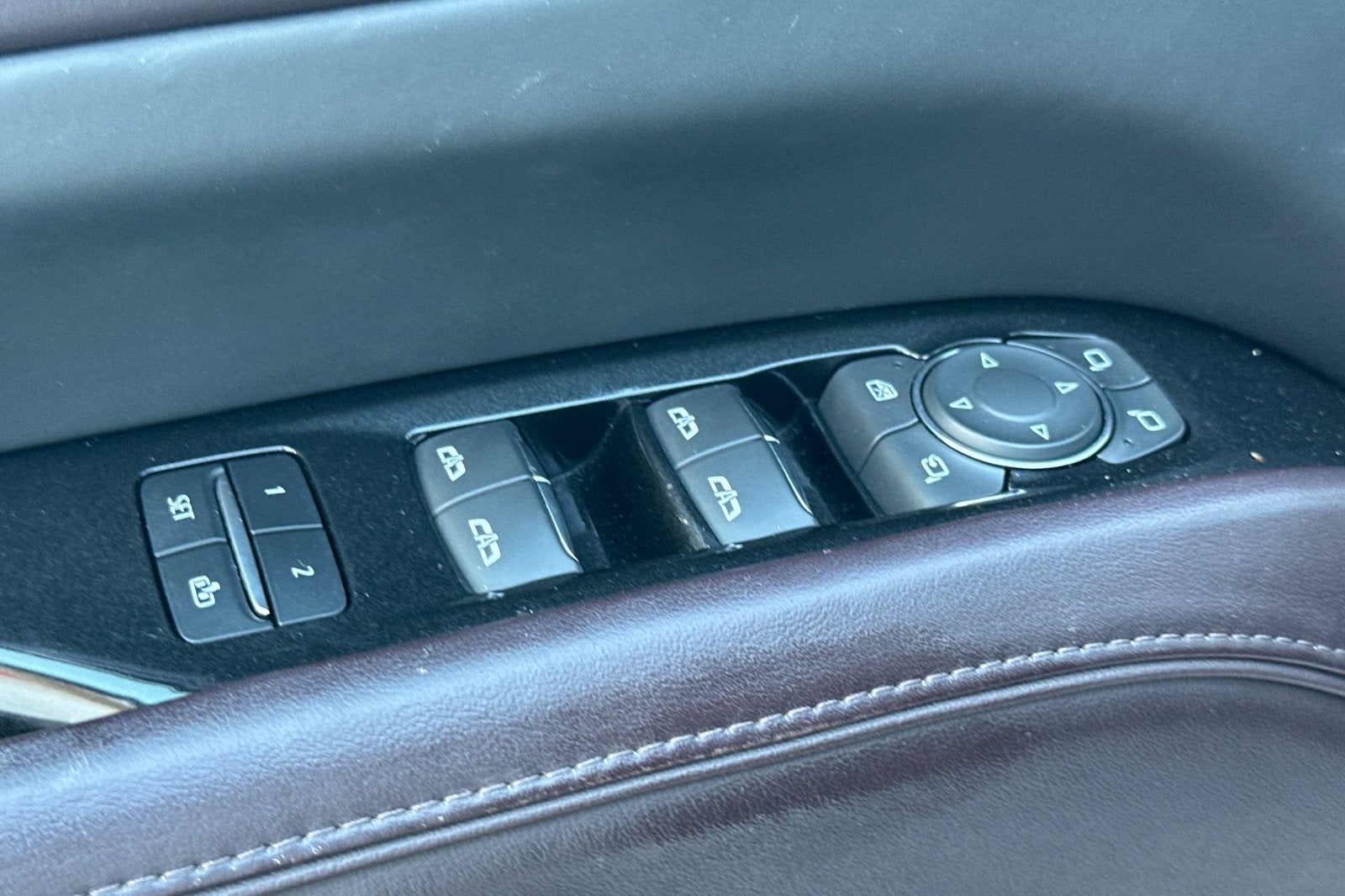 2021 Cadillac Escalade ESV Sport Platinum