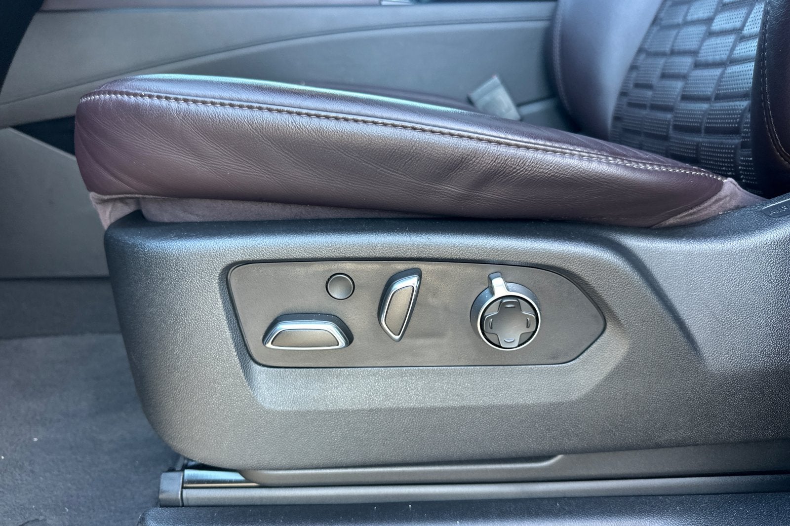 2021 Cadillac Escalade ESV Sport Platinum