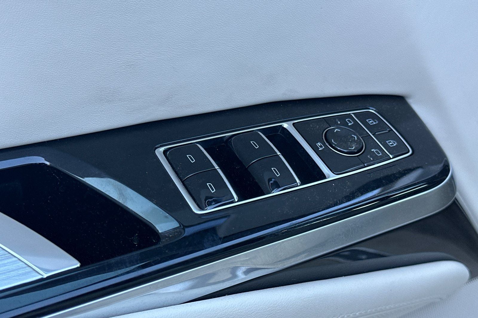 2025 Cadillac Escalade ESV Premium Luxury Platinum