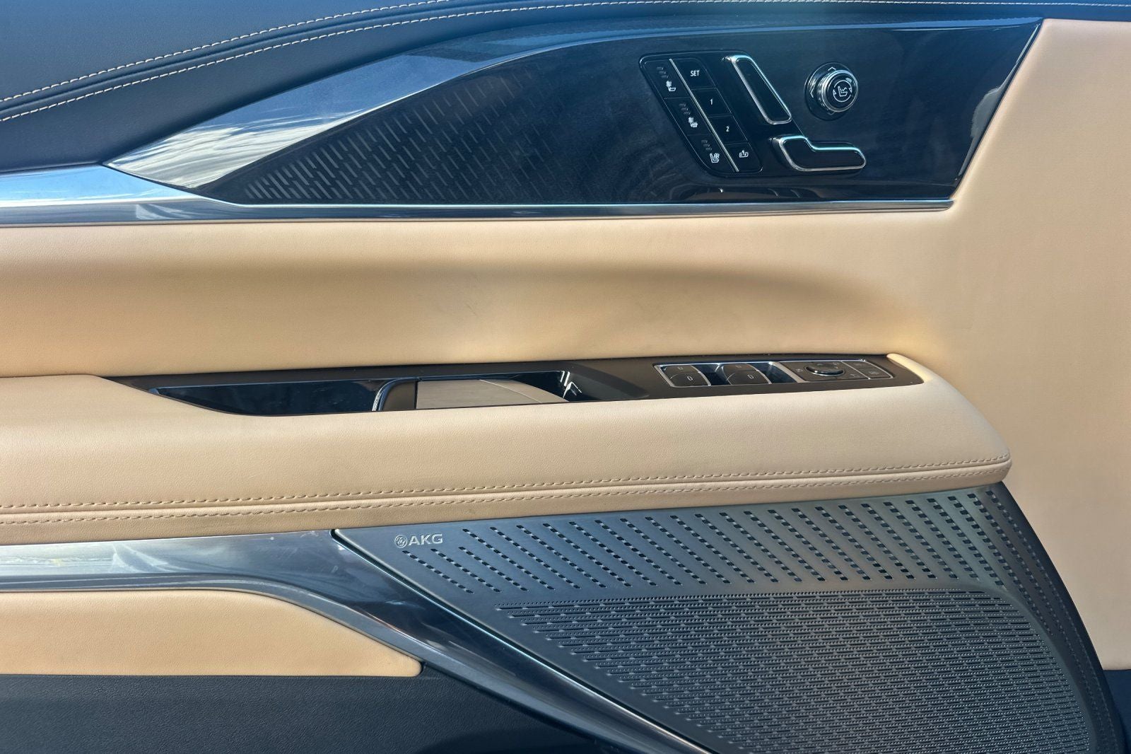 2026 Cadillac ESCALADE IQ Premium Luxury