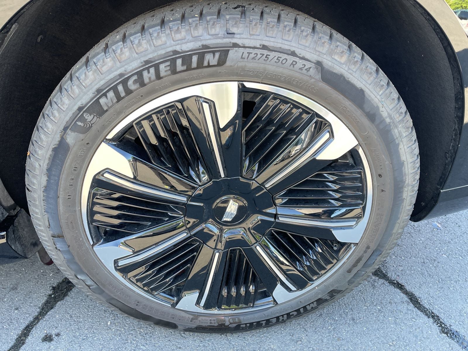 2026 Cadillac ESCALADE IQ Premium Sport