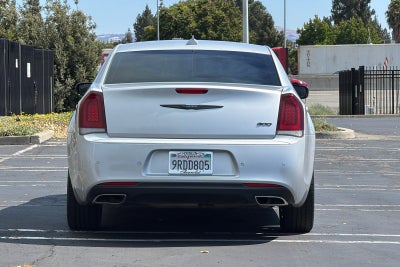 2022 Chrysler 300 Touring