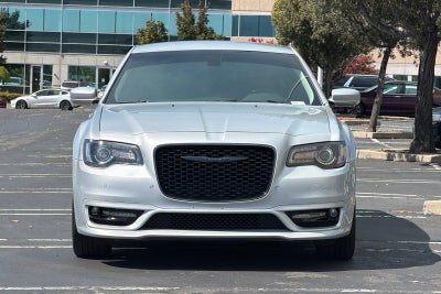 2022 Chrysler 300 Touring