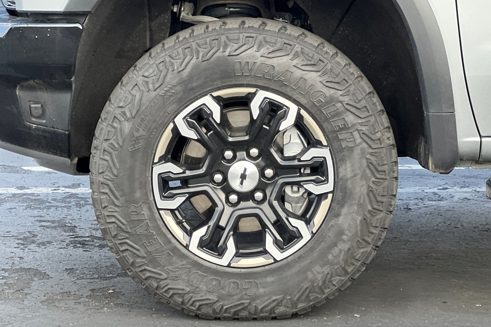 2024 Chevrolet Silverado 1500 ZR2