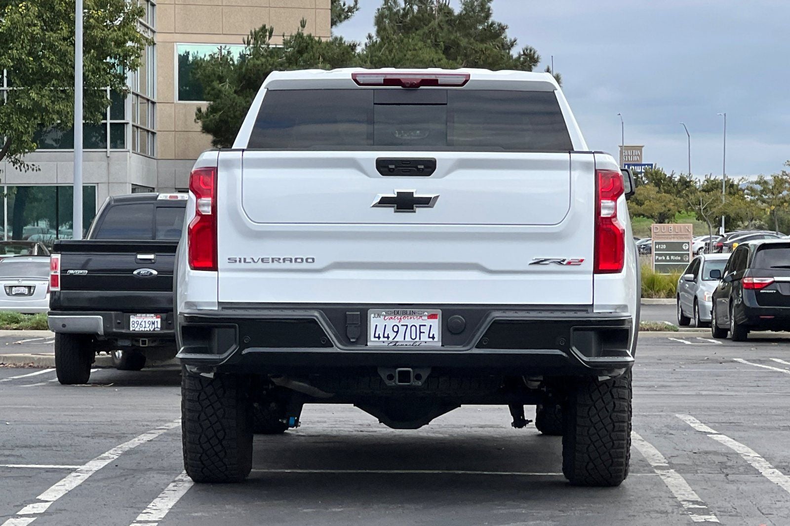 2025 Chevrolet Silverado 1500 ZR2