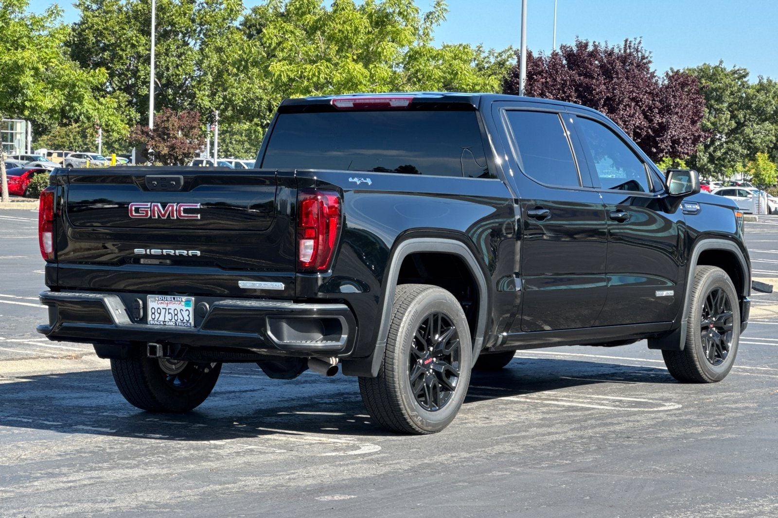2023 GMC Sierra 1500 Elevation