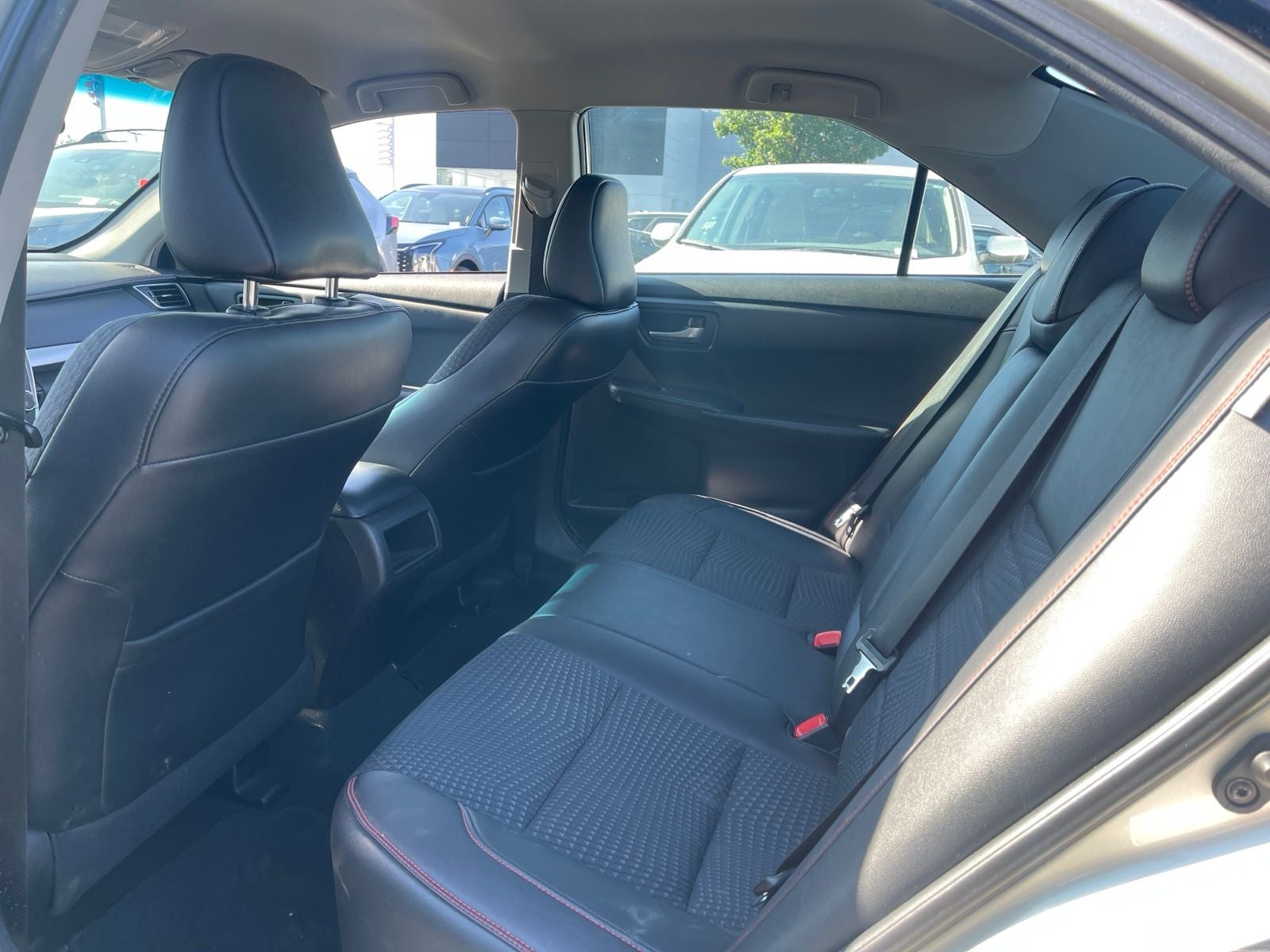 2015 Toyota Camry SE