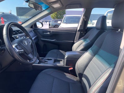 2015 Toyota Camry SE