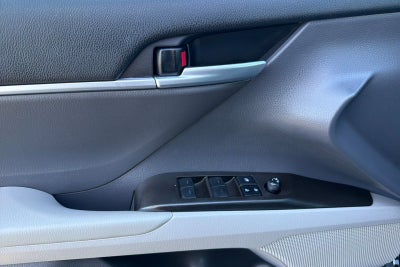 2021 Toyota Camry Hybrid SE