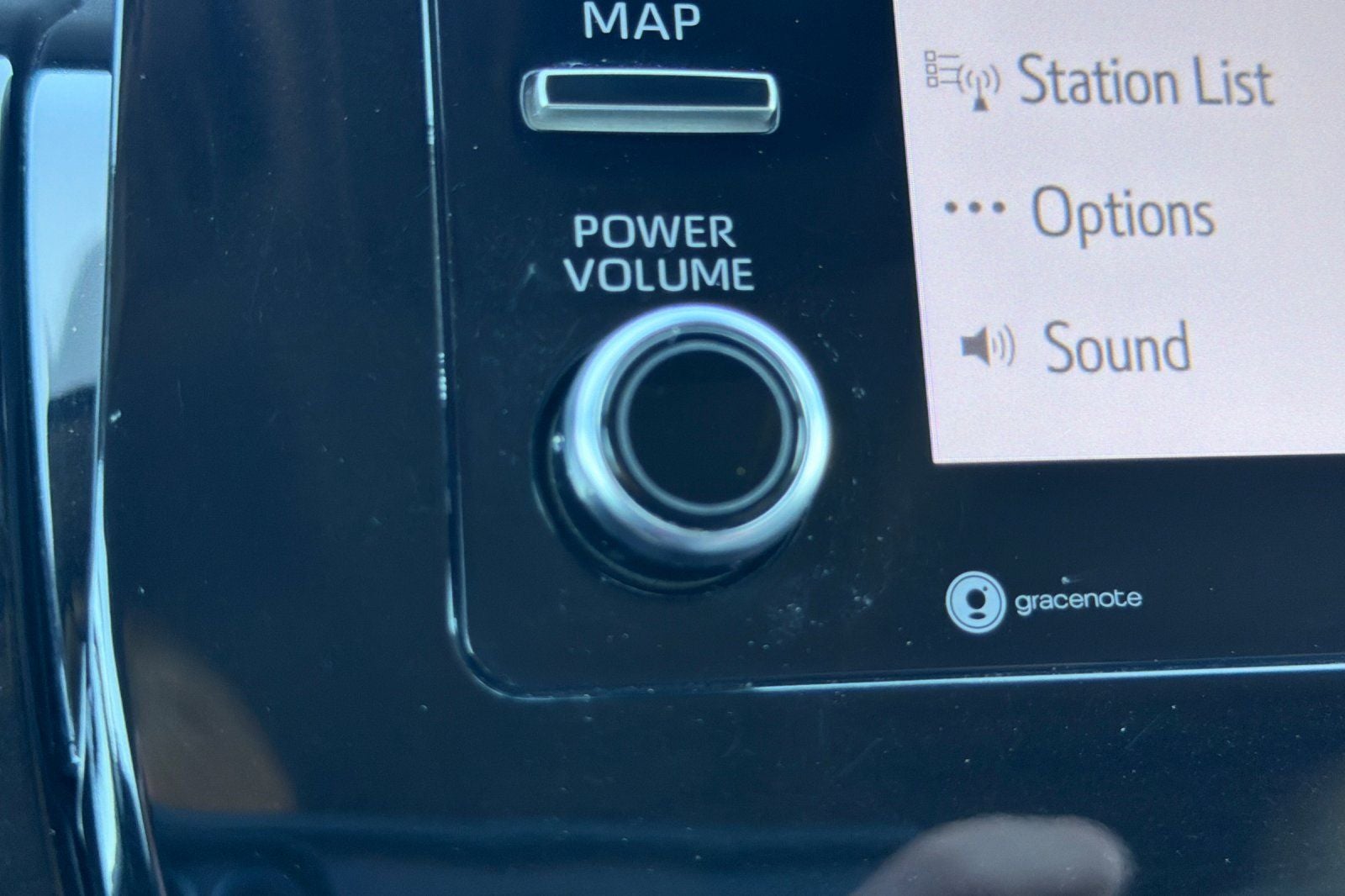 2021 Toyota Camry Hybrid SE