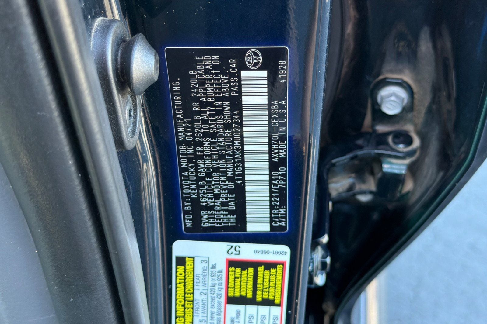 2021 Toyota Camry Hybrid SE