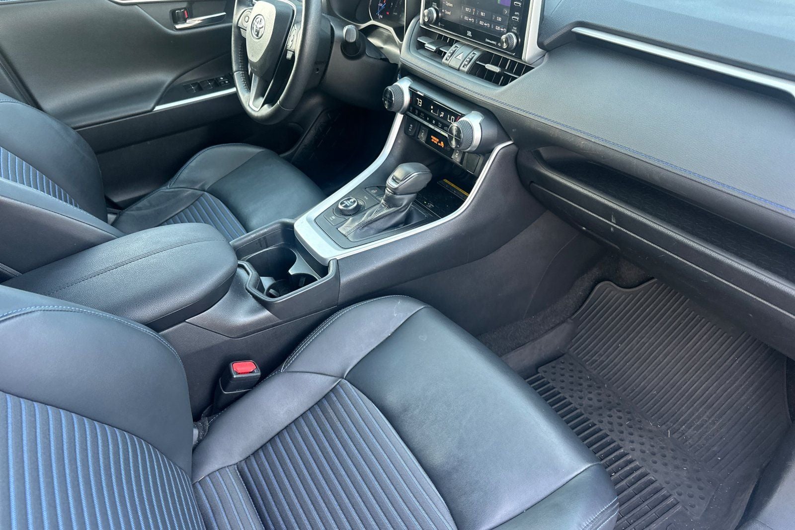 2021 Toyota RAV4 Hybrid XSE