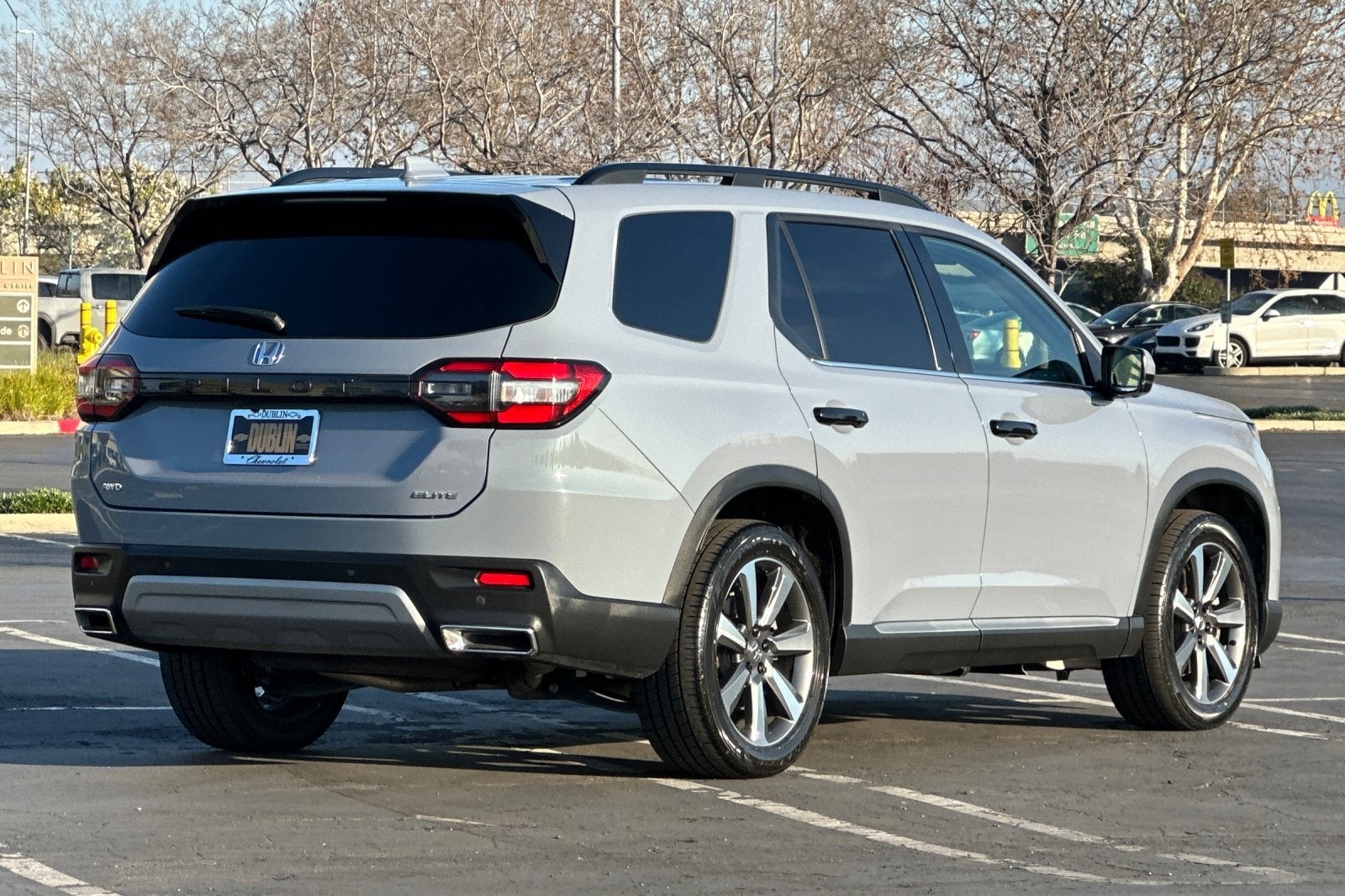 2023 Honda Pilot Elite