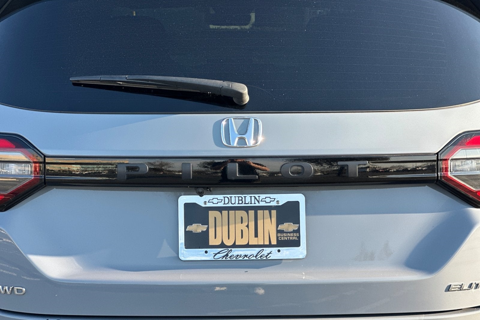 2023 Honda Pilot Elite