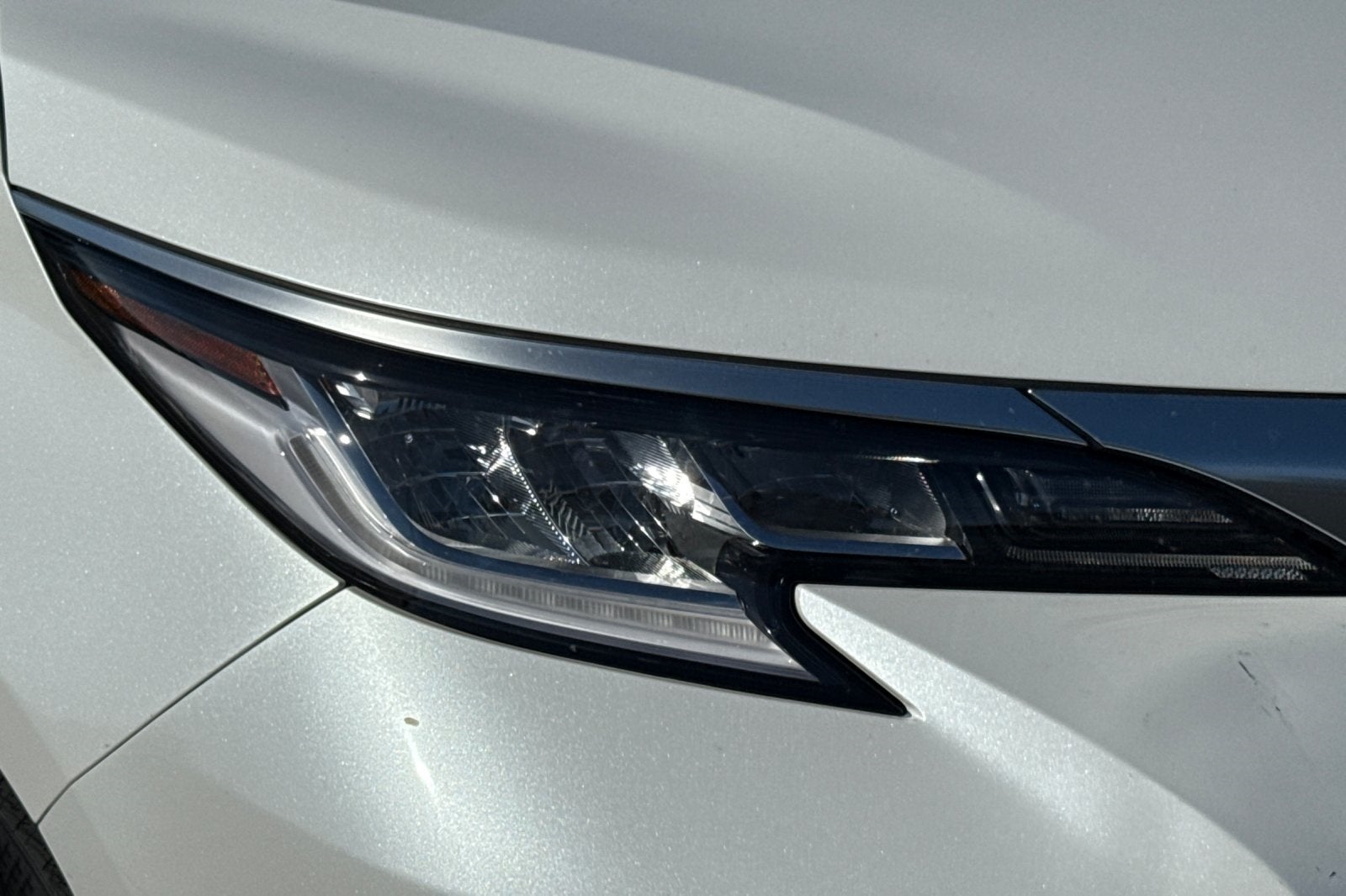 2025 Toyota Sienna Limited 7 Passenger