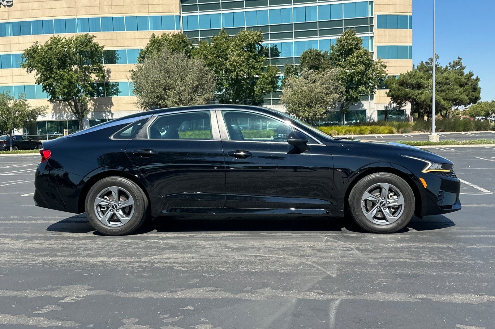 2024 Kia K5 LXS