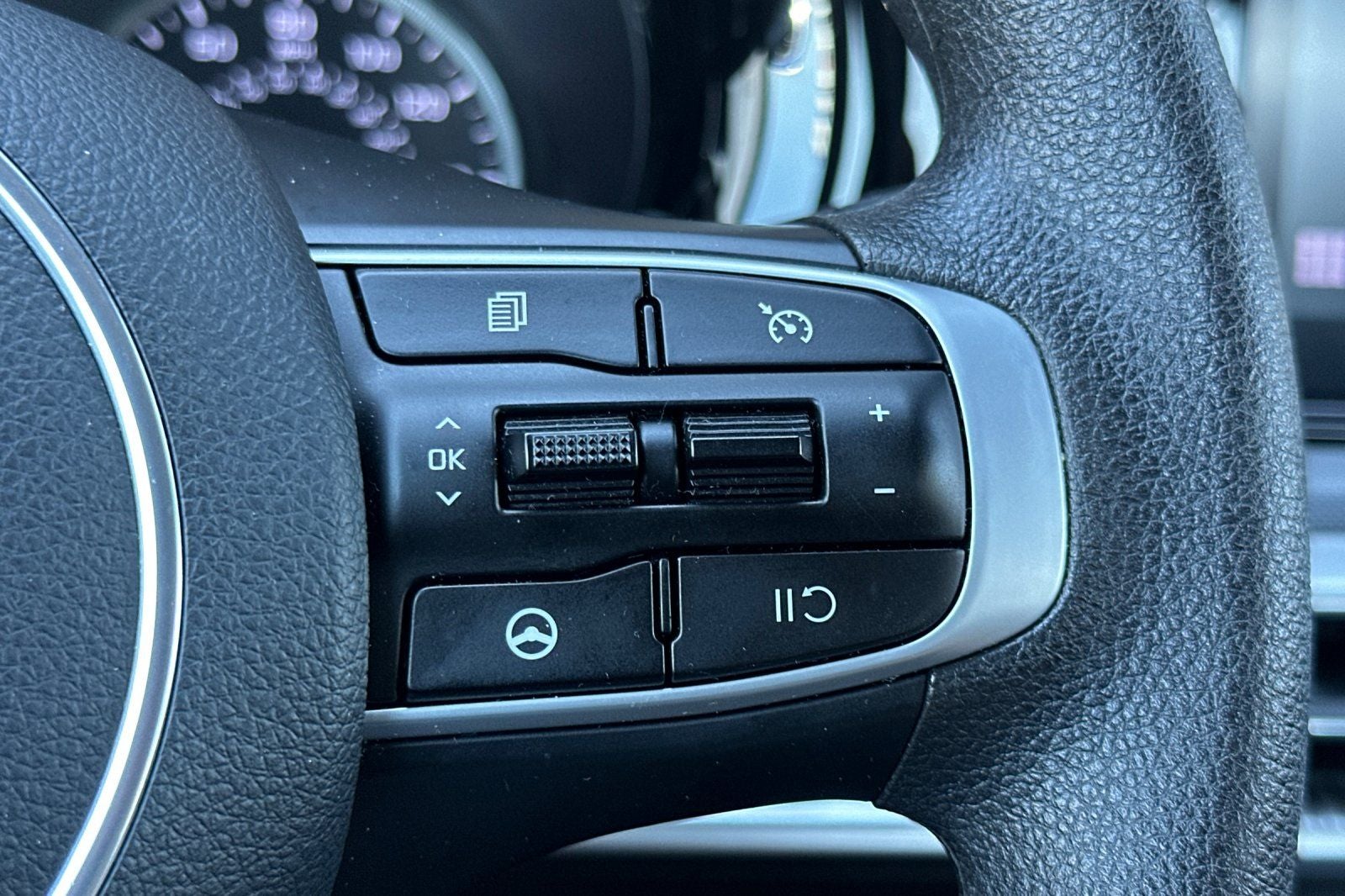 2024 Kia K5 LXS