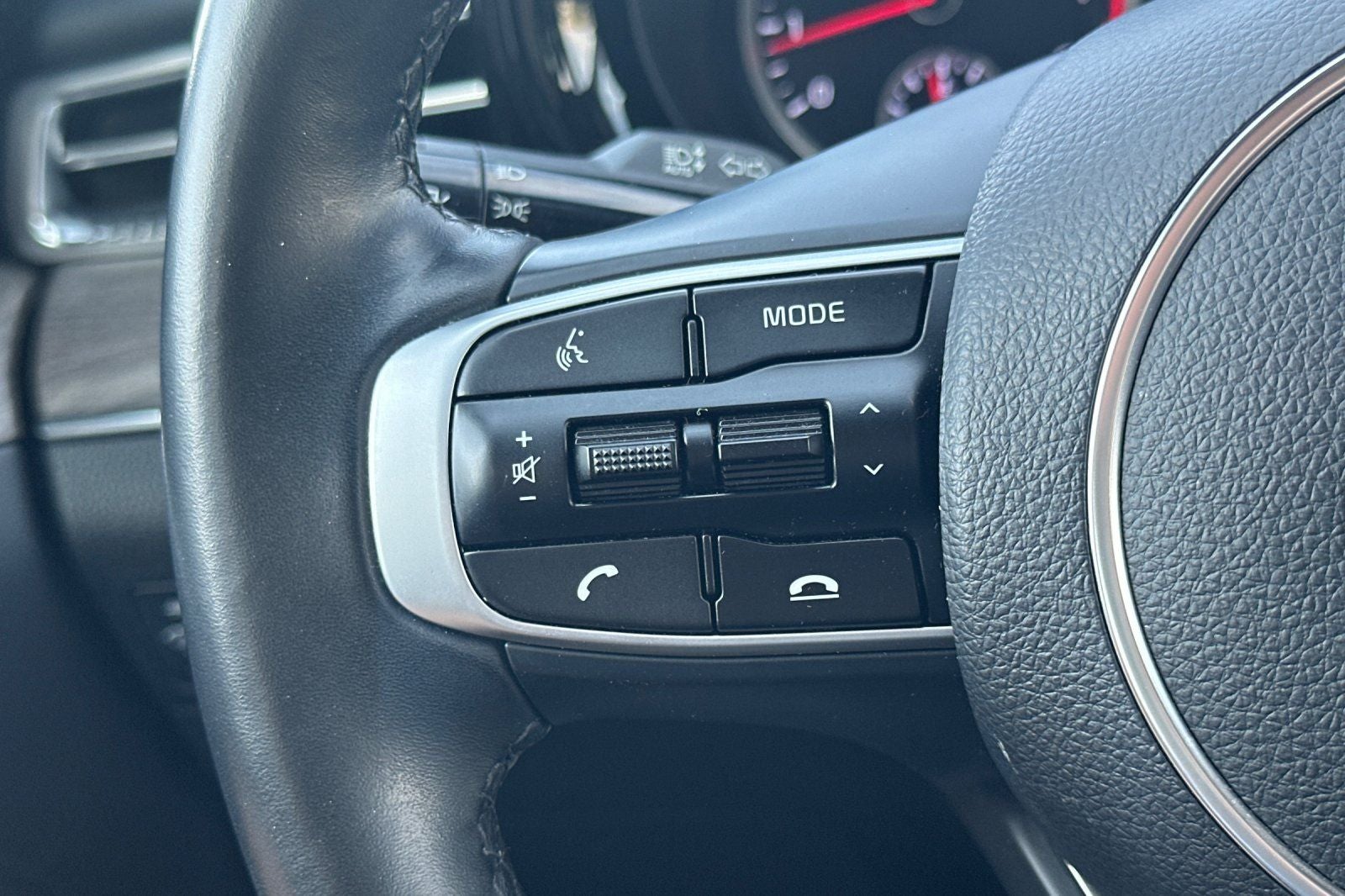 2024 Kia K5 EX