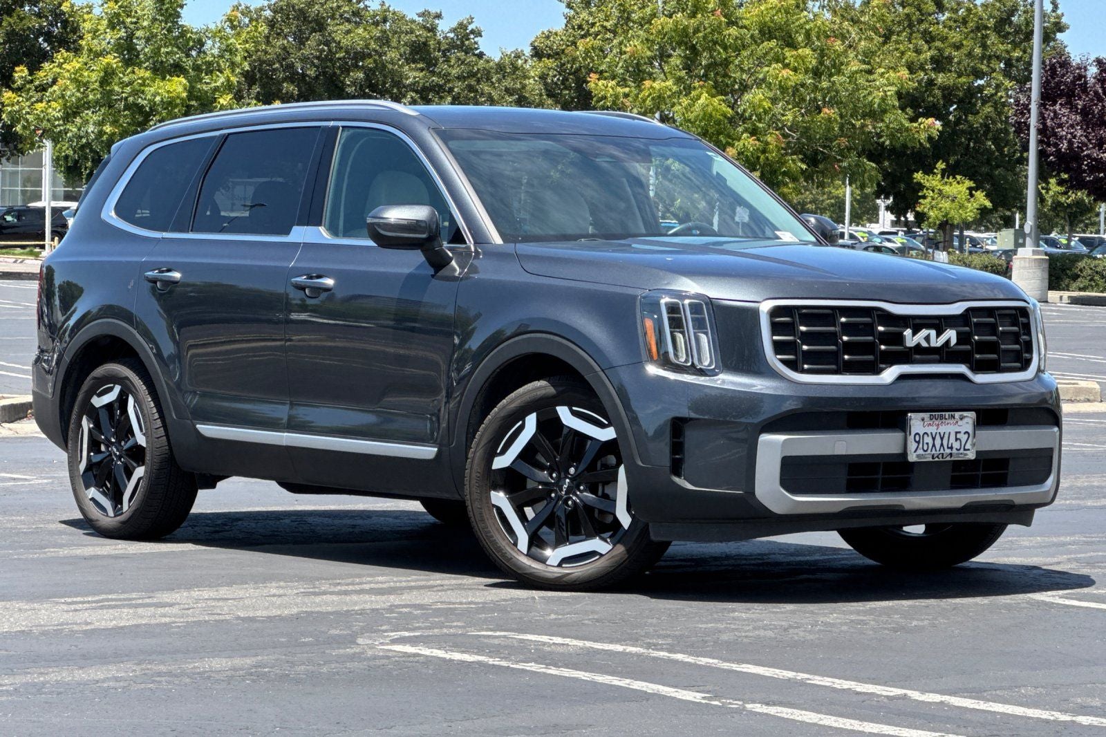 2023 Kia Telluride S