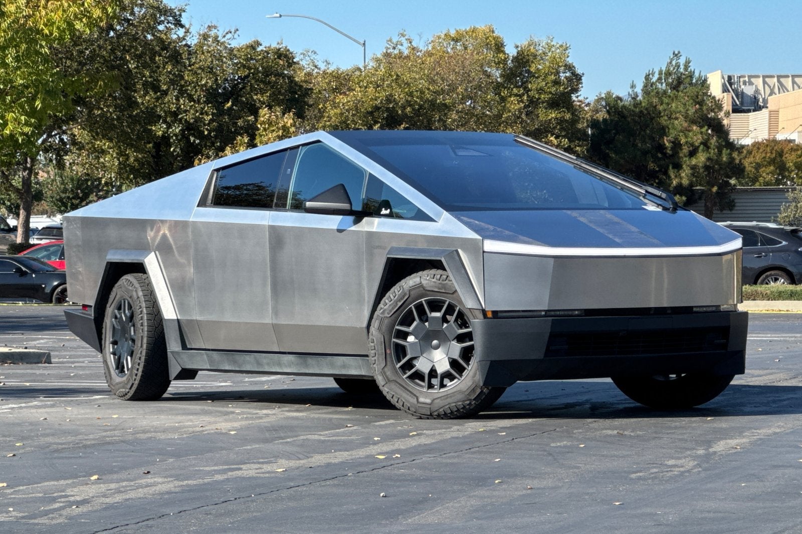 2024 Tesla Cybertruck Base