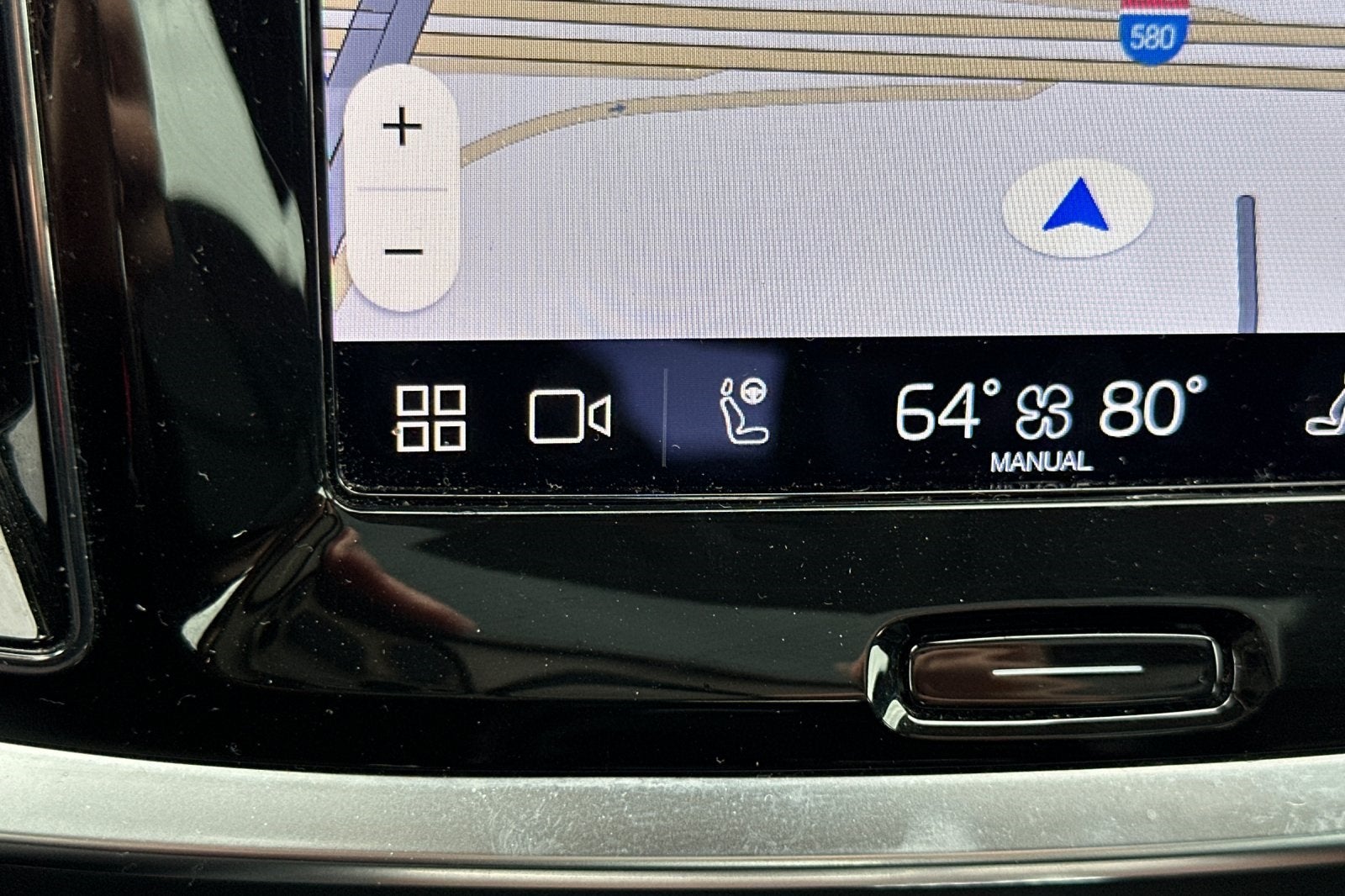 2024 Volvo S60 B5 Plus Dark Theme