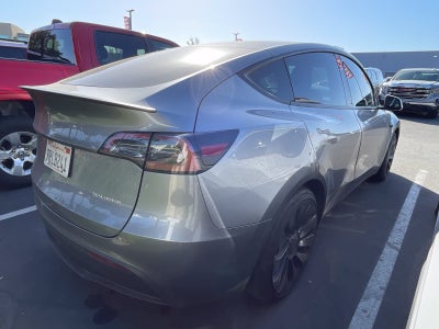 2025 Tesla Model Y Performance