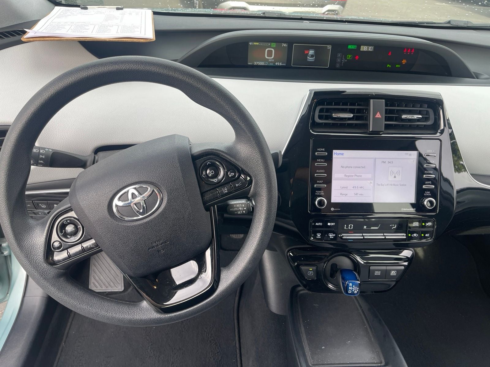 2021 Toyota Prius LE