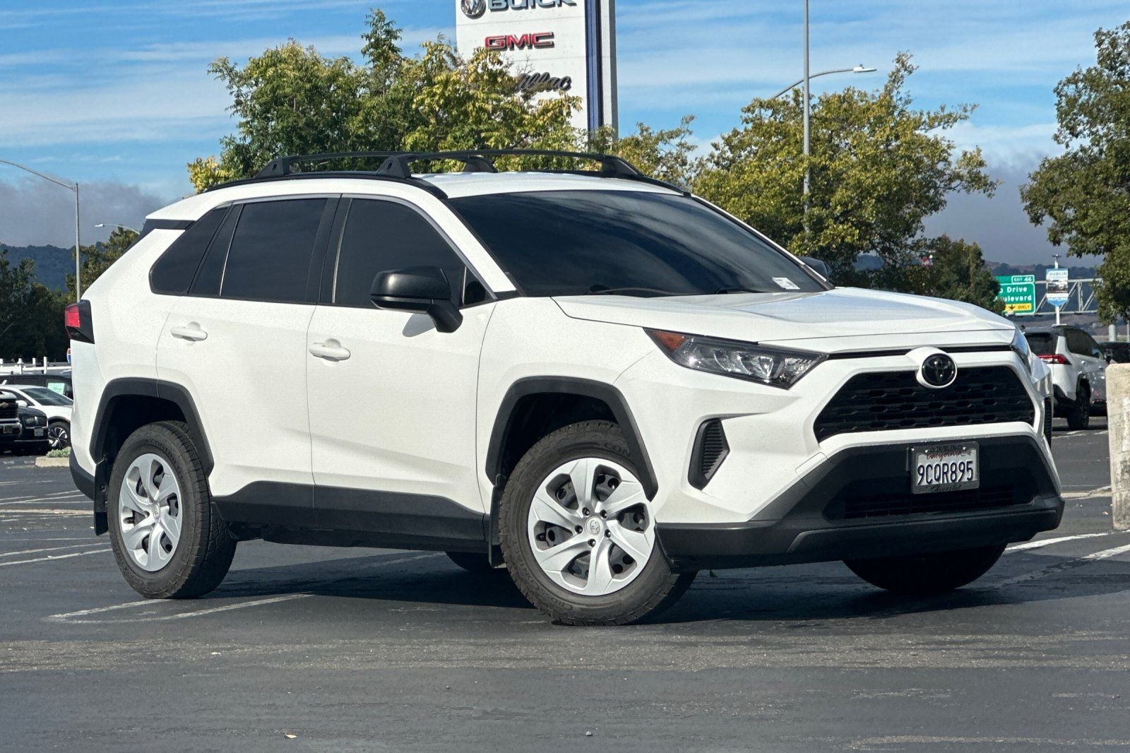 2020 Toyota RAV4 LE