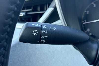 2025 Toyota Corolla Hatchback SE