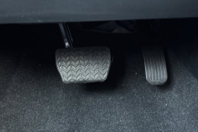 2025 Toyota Corolla Hatchback SE