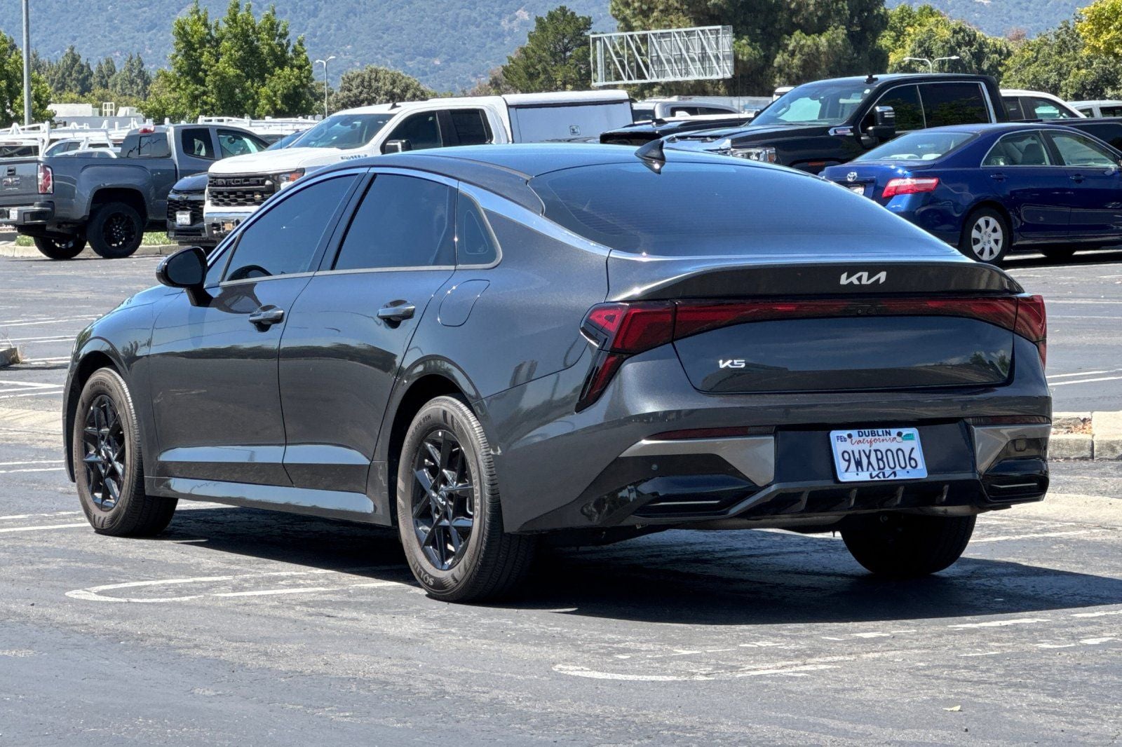 2025 Kia K5 LXS