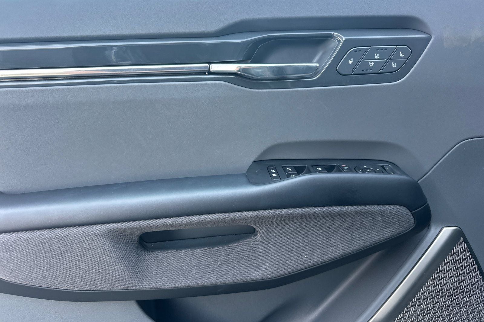 2024 Kia EV9 Land