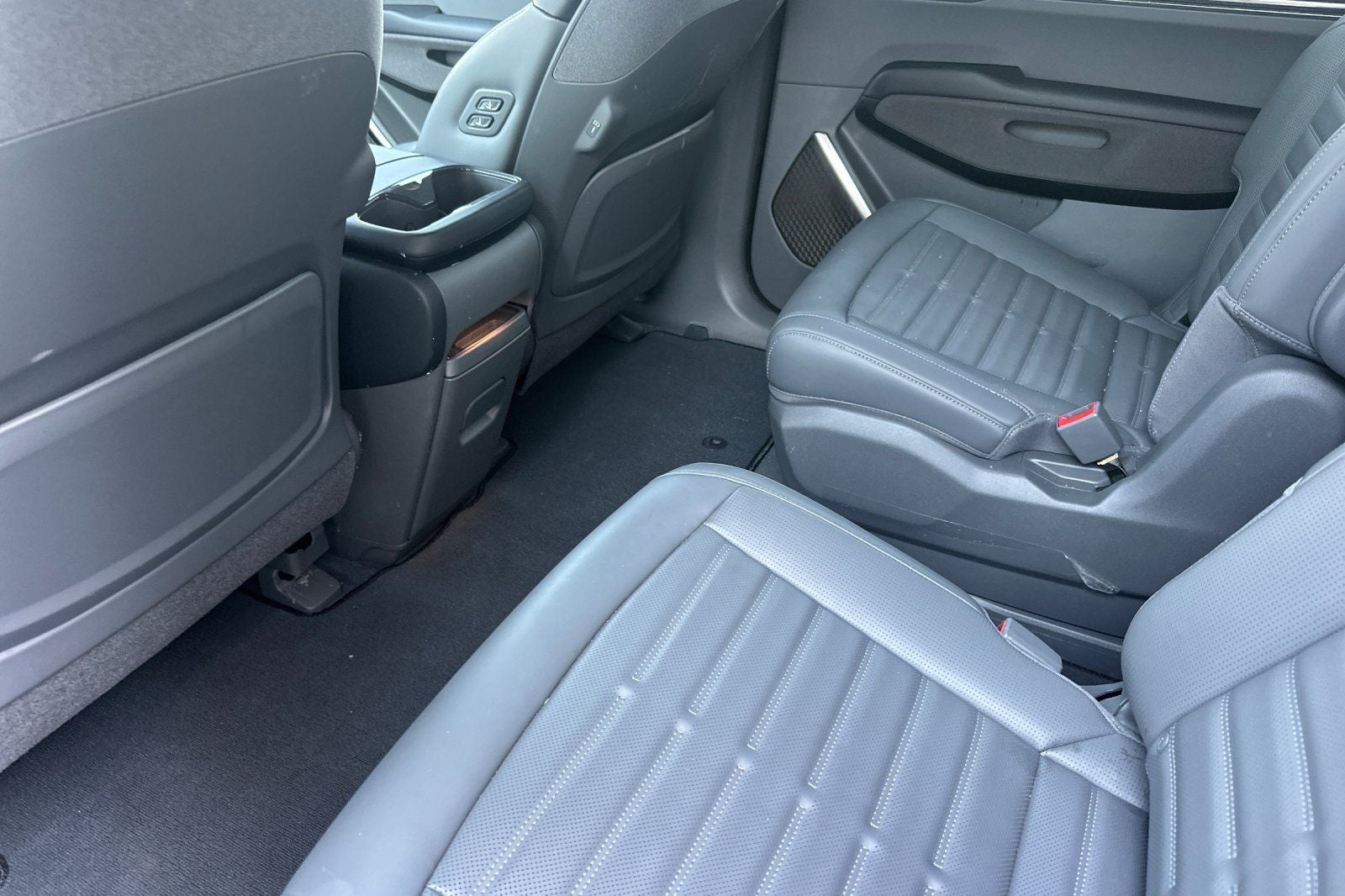 2024 Kia EV9 Land